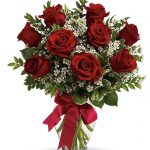 Love Life (12 roses+Glass Vase)